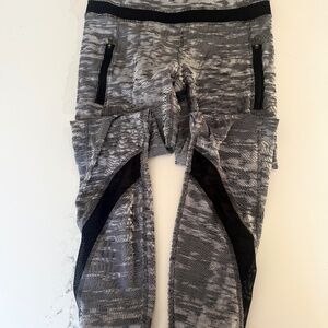 Lululemon leggings w pockets size 6